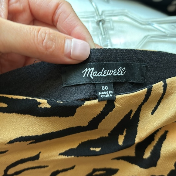 Madewell silk slip skirt - Picture 2 of 3